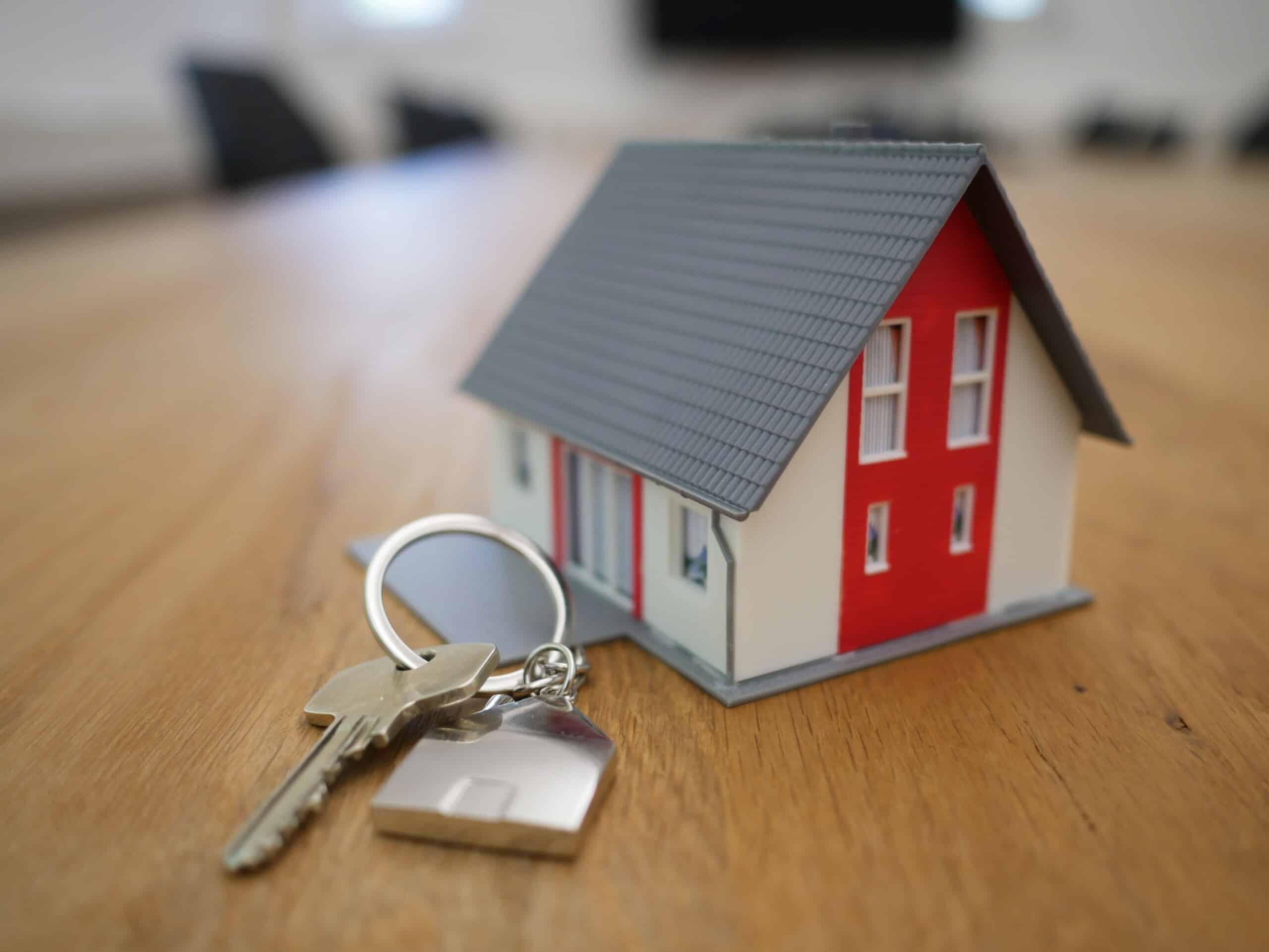 Saving and investing towards your first home with the new Tax-free first home savings account (FHSA)